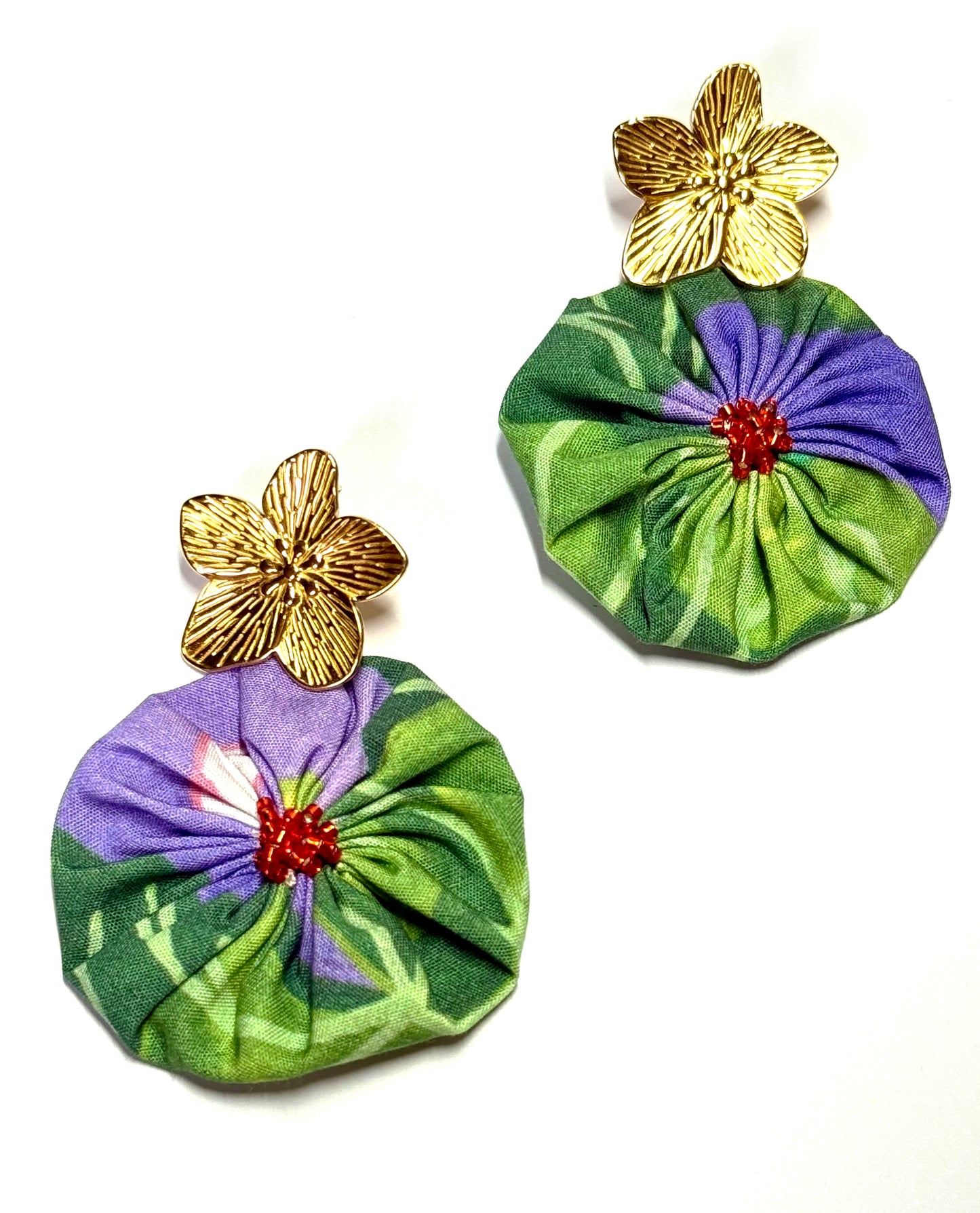 Boucles d'oreilles rosace violette