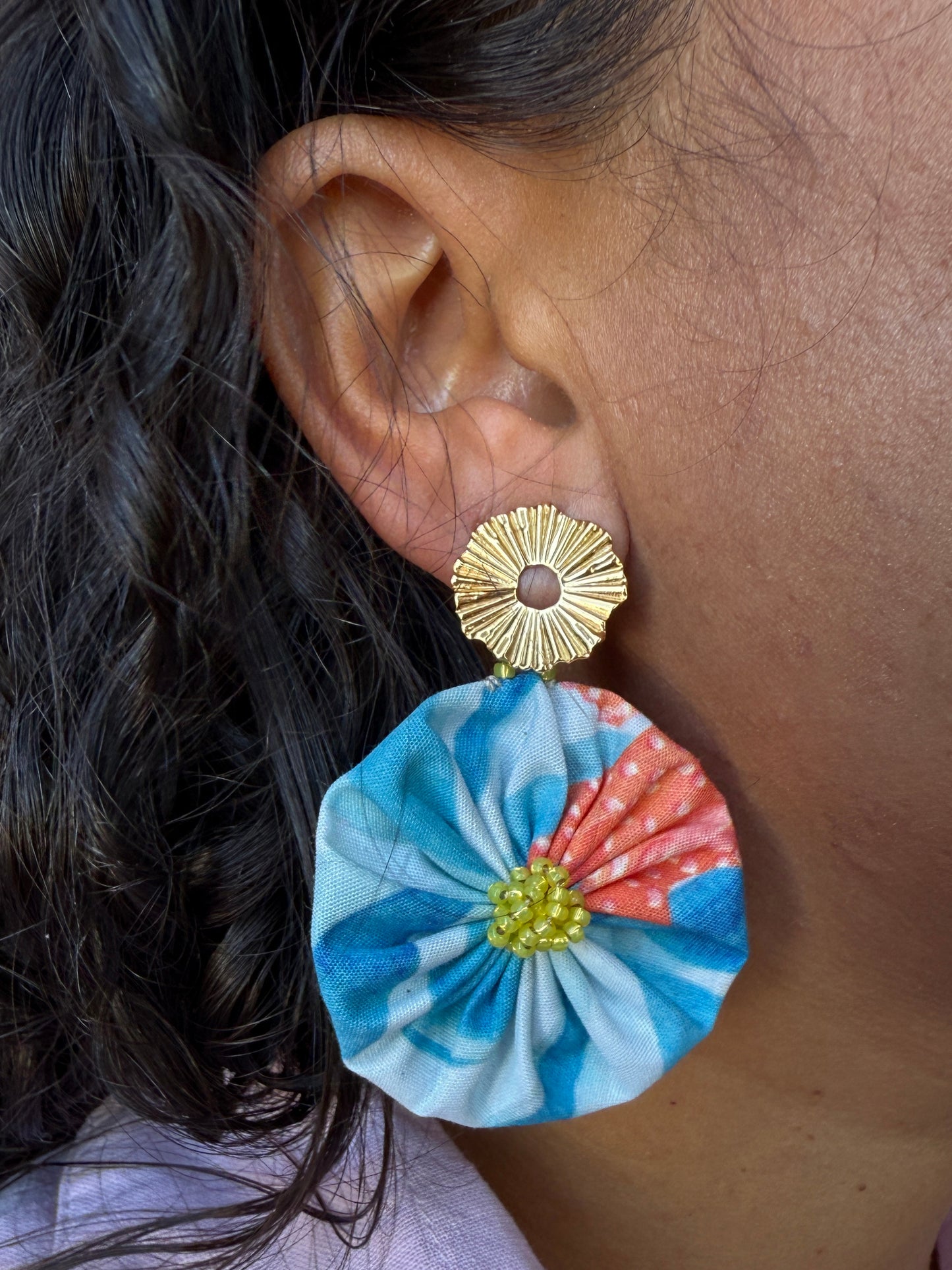 Boucles d'oreilles rosace Bleue